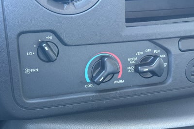 2027 Ford E-450SD Base DRW