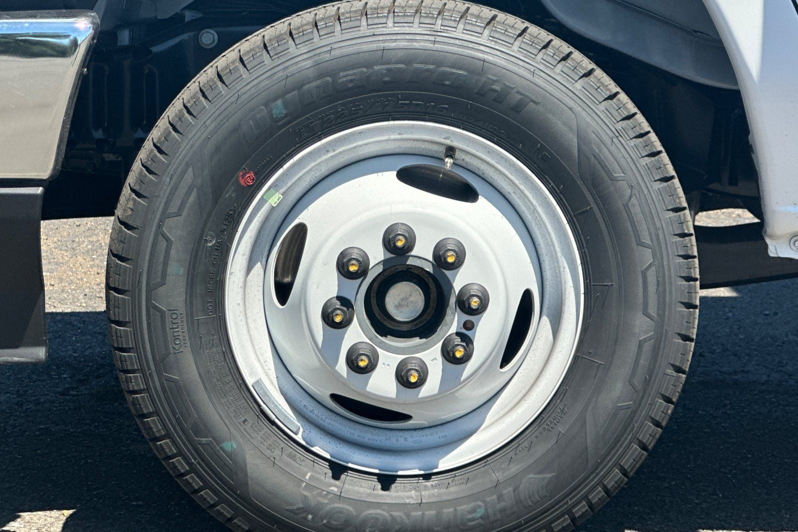 2027 Ford E-450SD Base DRW