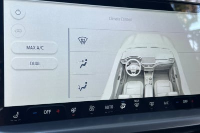 2024 Ford Escape Plug-In Hybrid Base