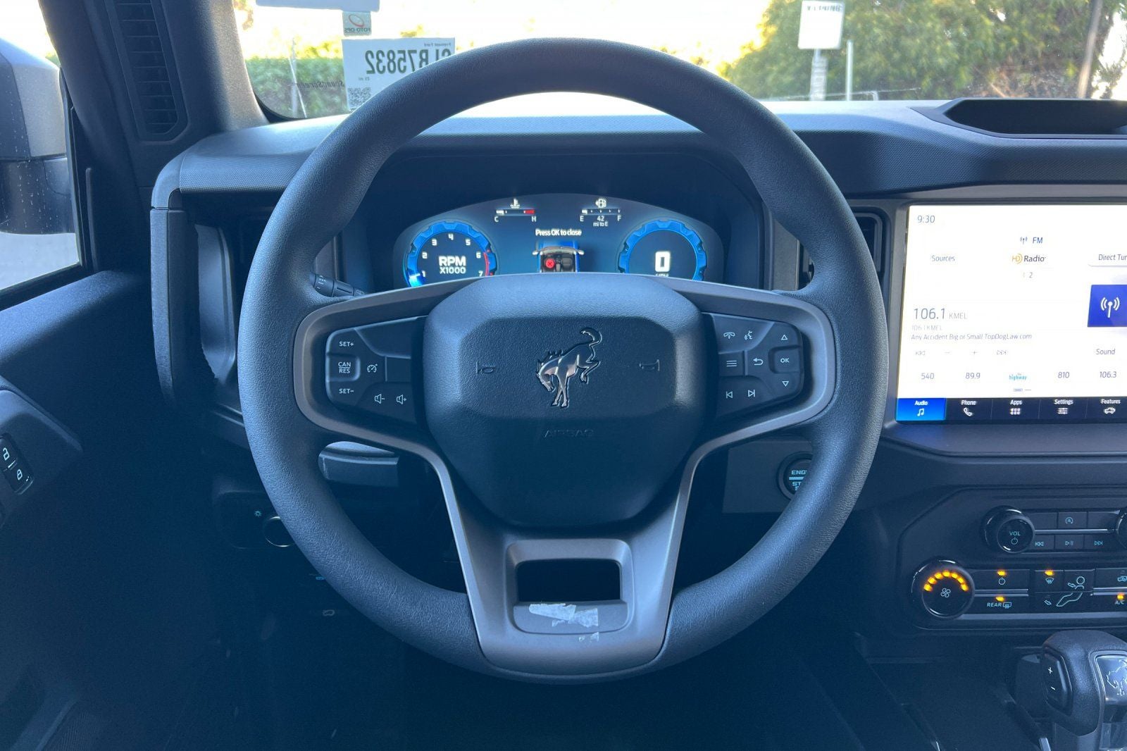 2025 Ford Bronco Base