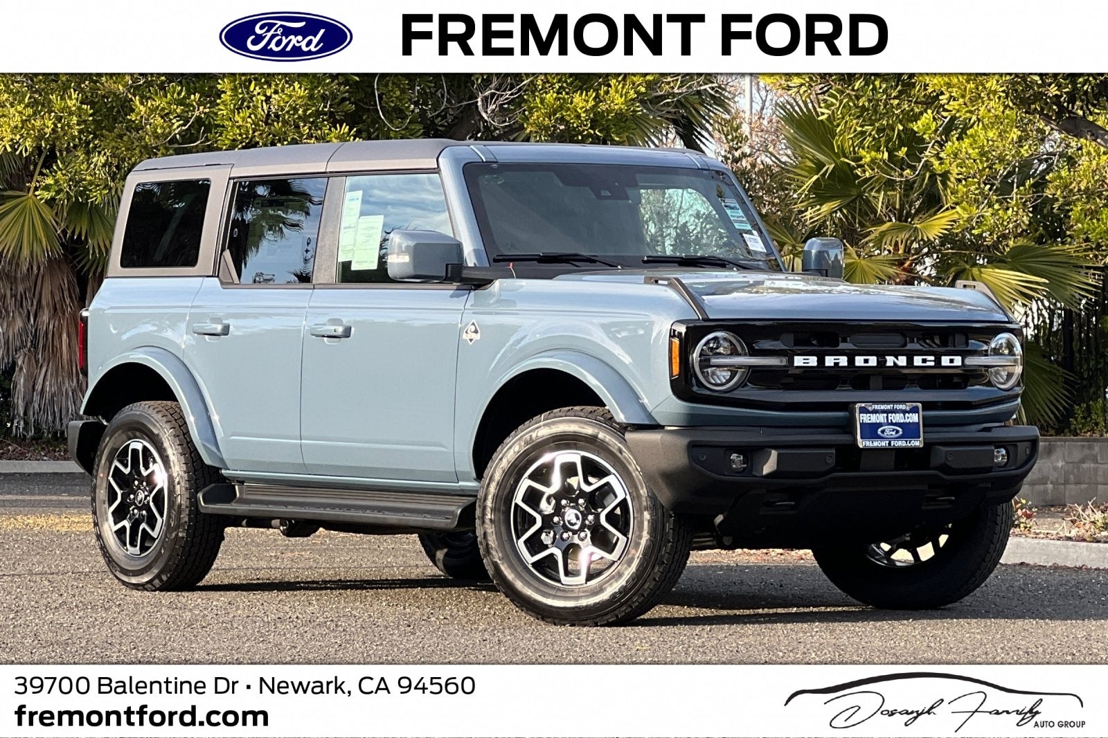 2025 Ford Bronco Outer Banks