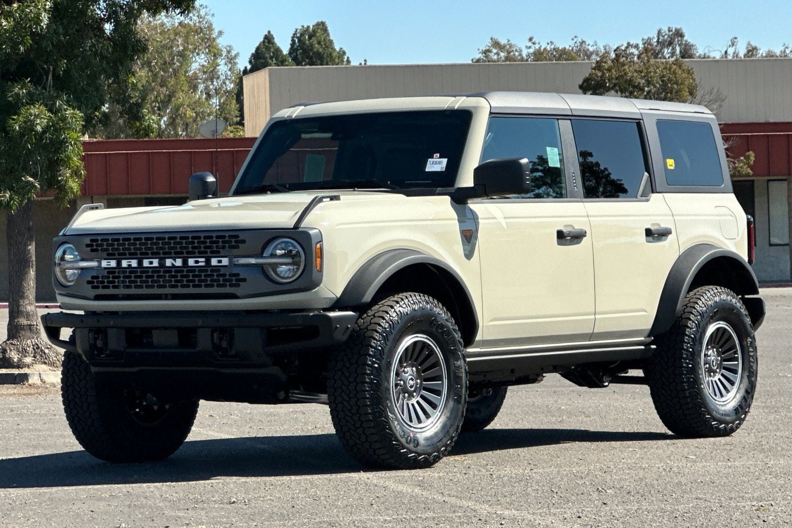 2026 Ford Bronco Badlands