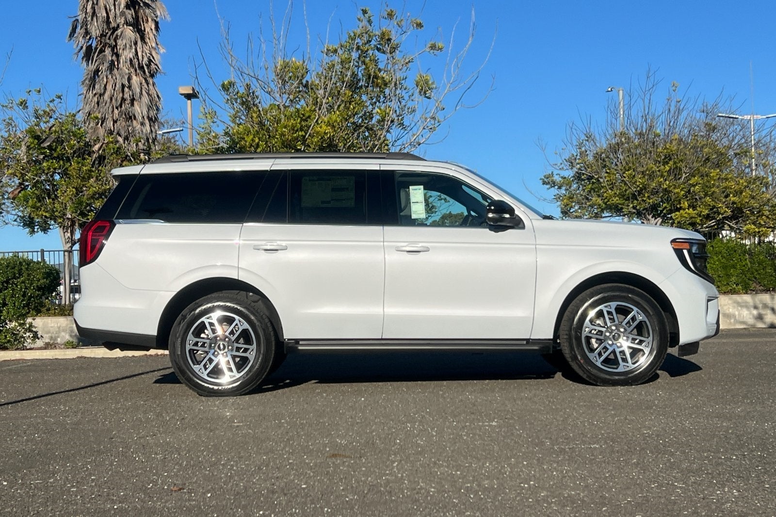 2026 Ford Expedition Active