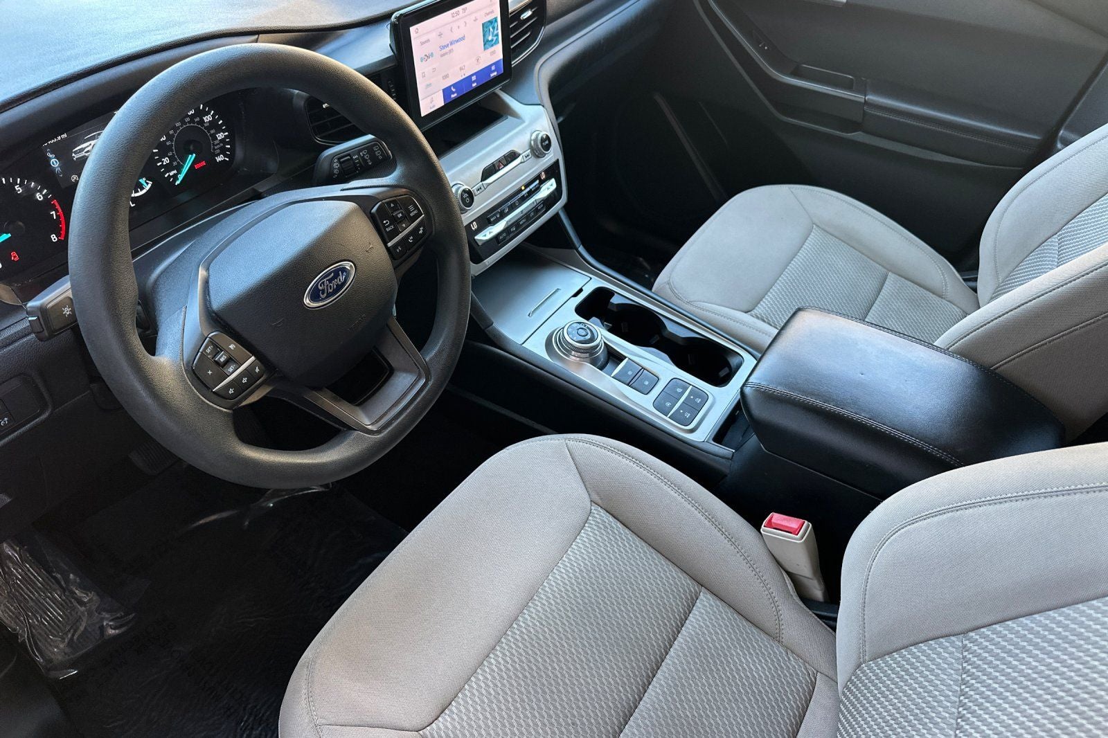 2021 Ford Explorer Base