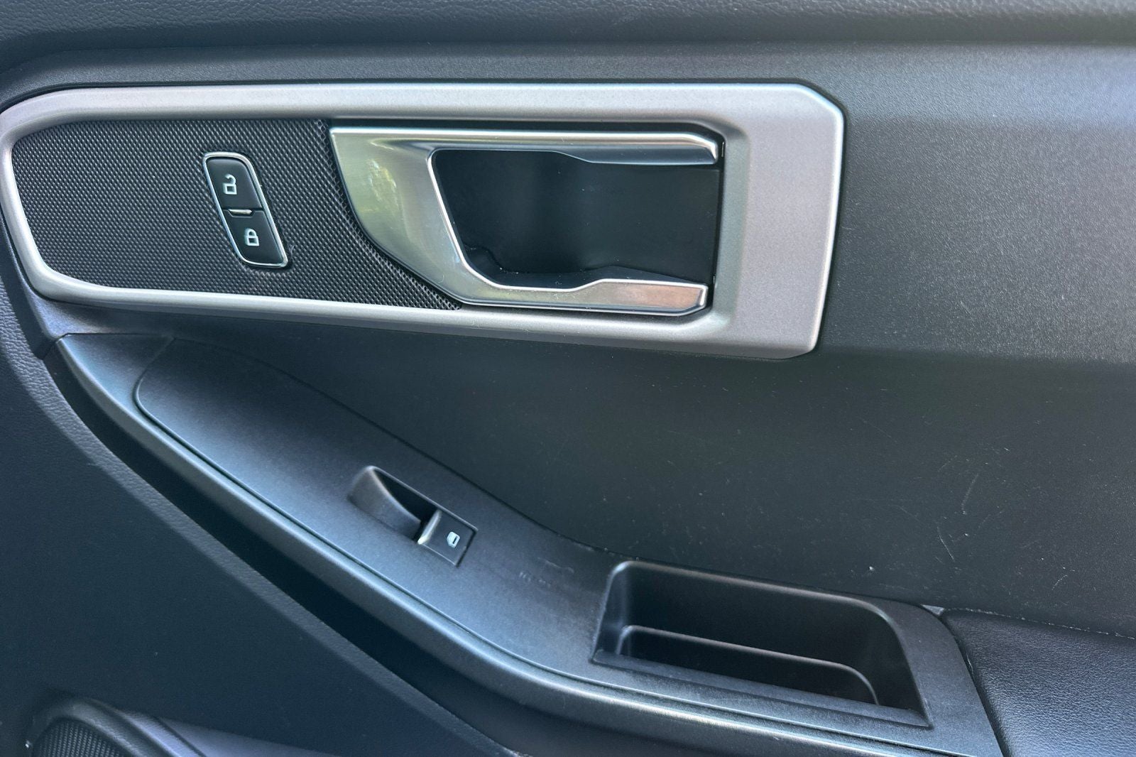 2021 Ford Explorer Base