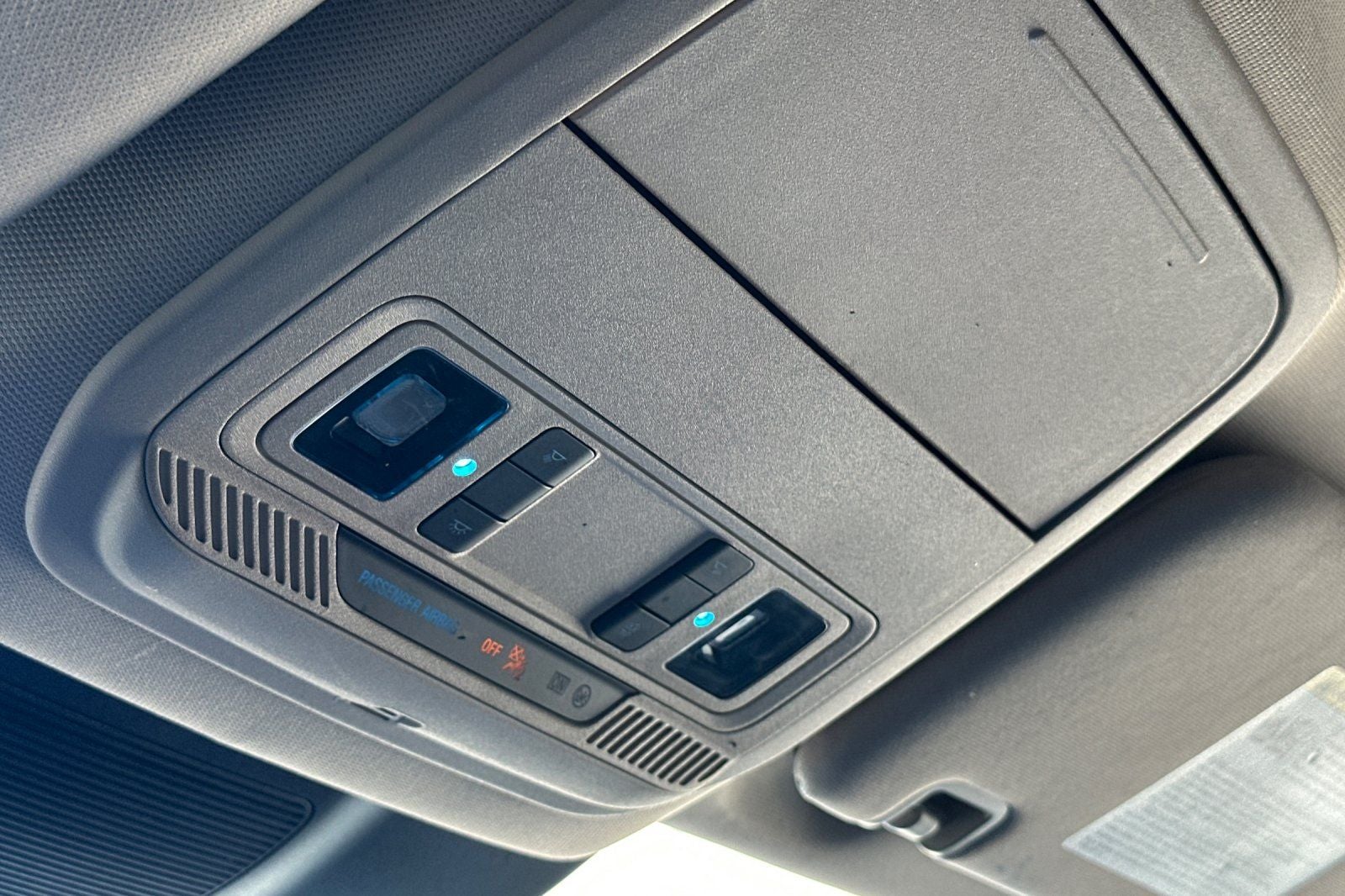 2021 Ford Explorer Base
