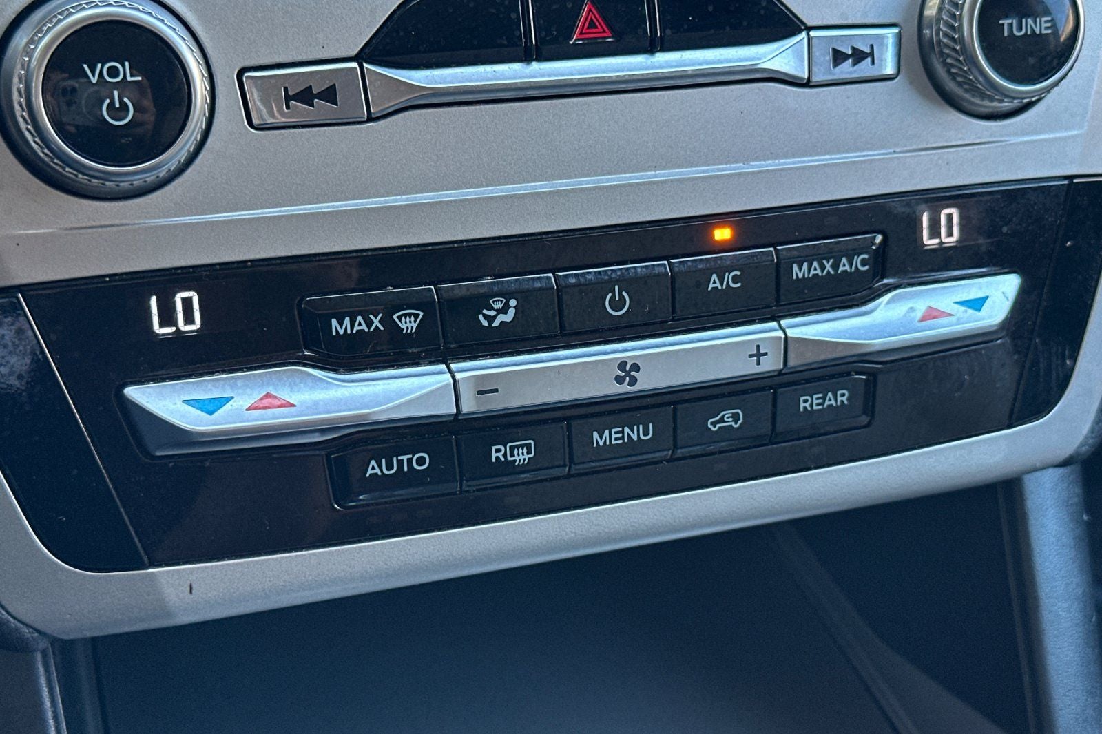 2021 Ford Explorer Base