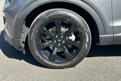 2024 Ford Explorer ST-Line