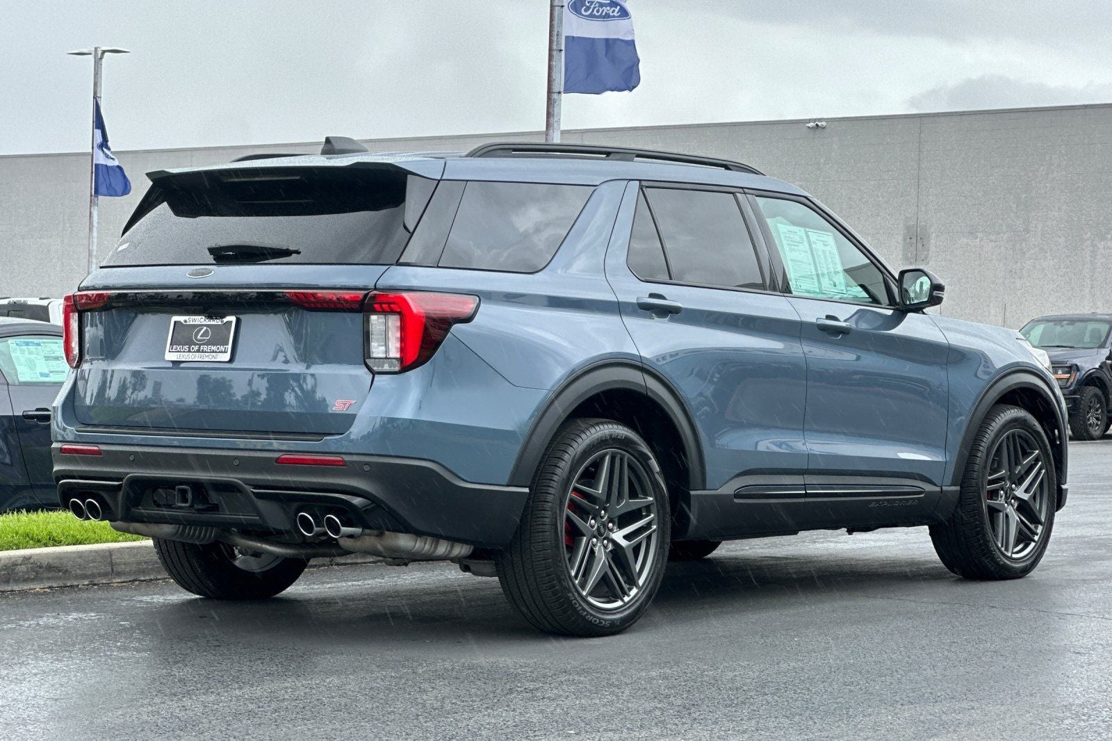 2025 Ford Explorer ST