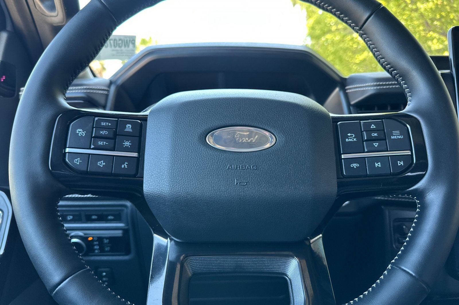 2023 Ford F-150 Lightning Platinum