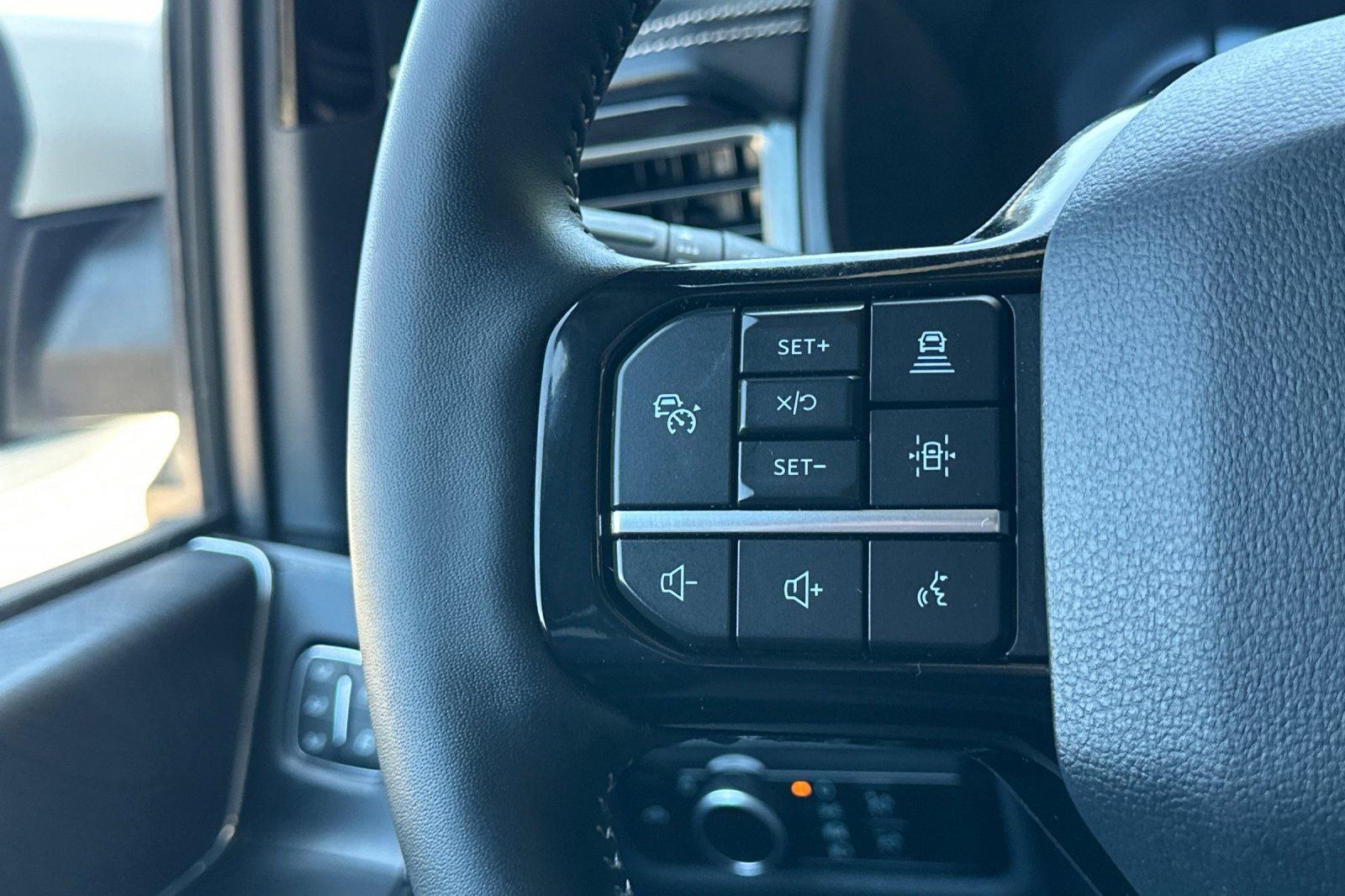 2023 Ford F-150 Lightning Platinum