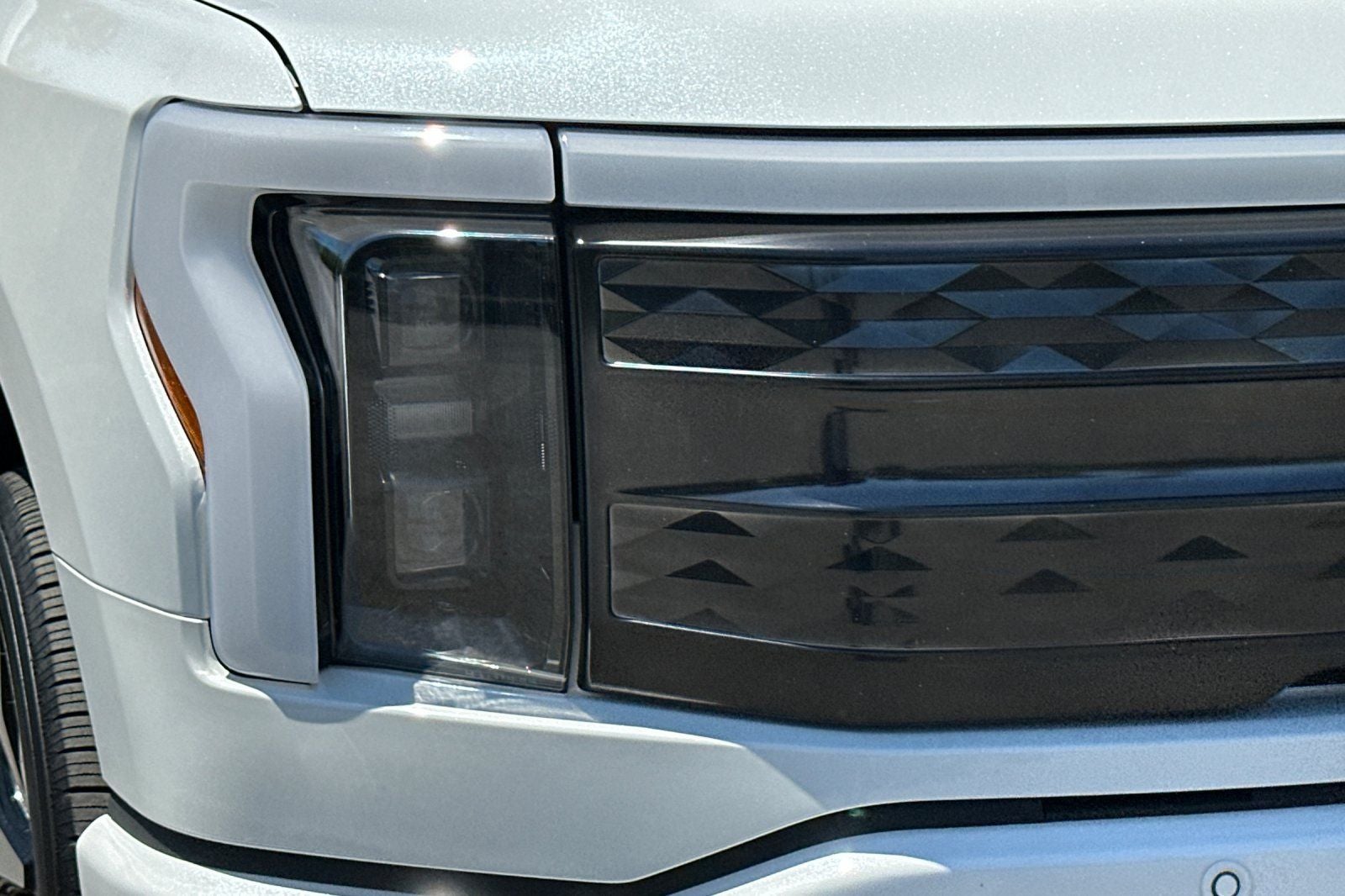 2023 Ford F-150 Lightning Platinum