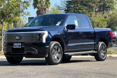 2025 Ford F-150 Lightning Lariat