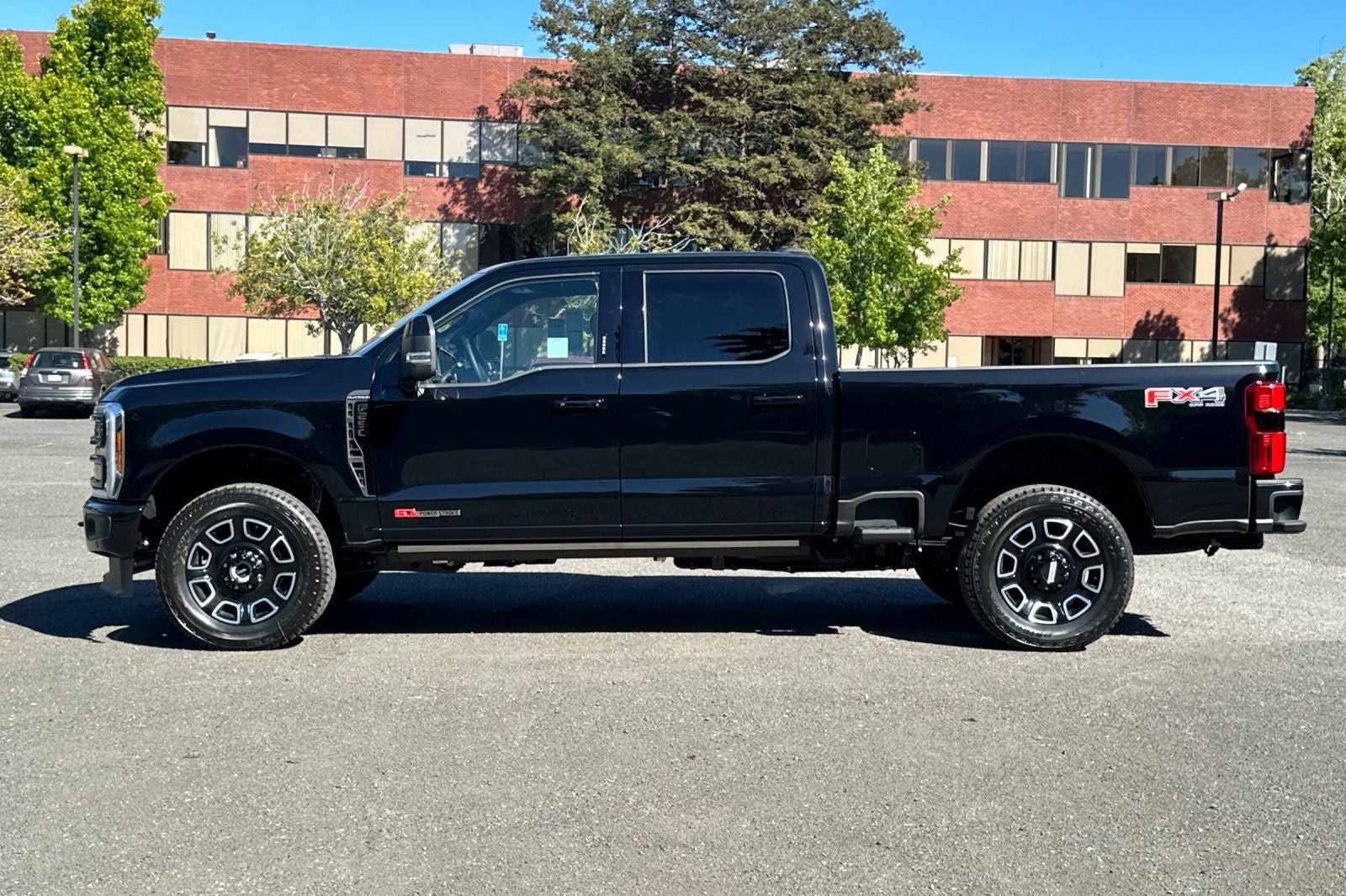2026 Ford F-250SD Platinum 160 WB