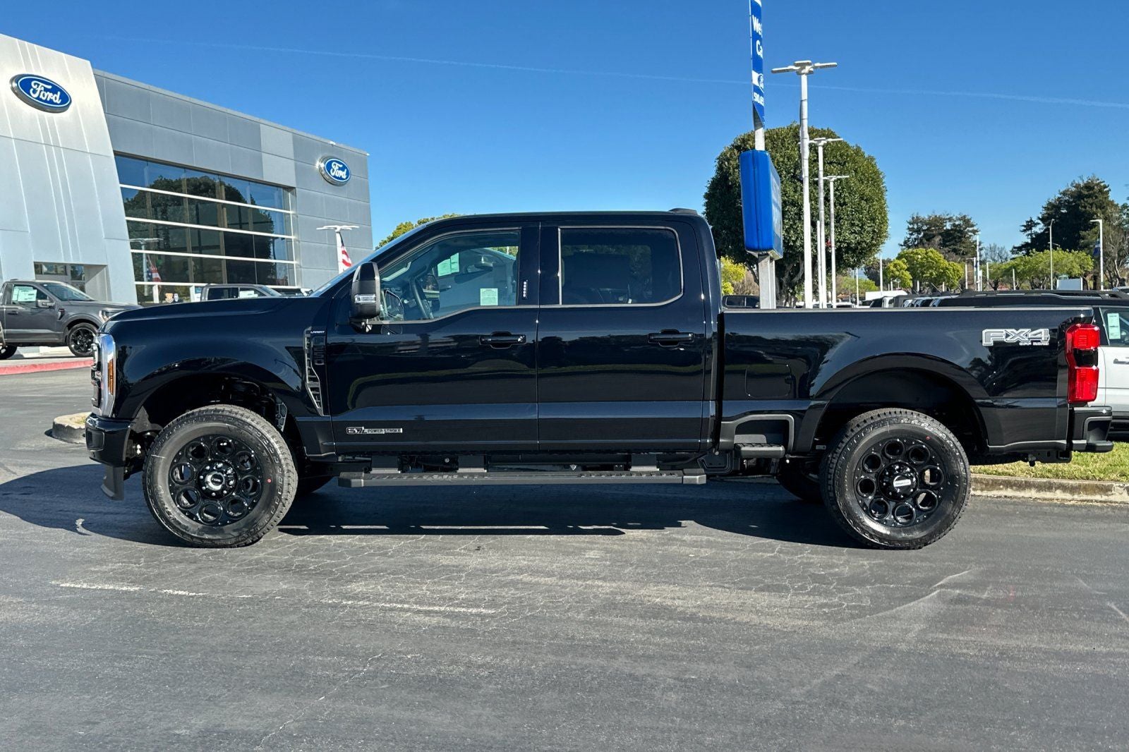 2026 Ford F-250SD Lariat