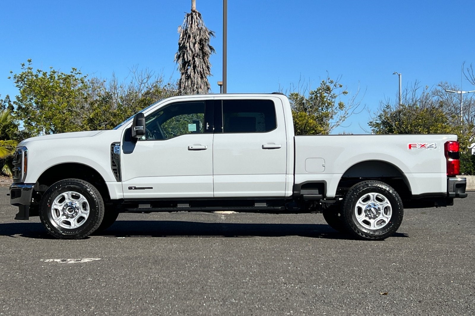 2026 Ford F-250SD XLT 160 WB