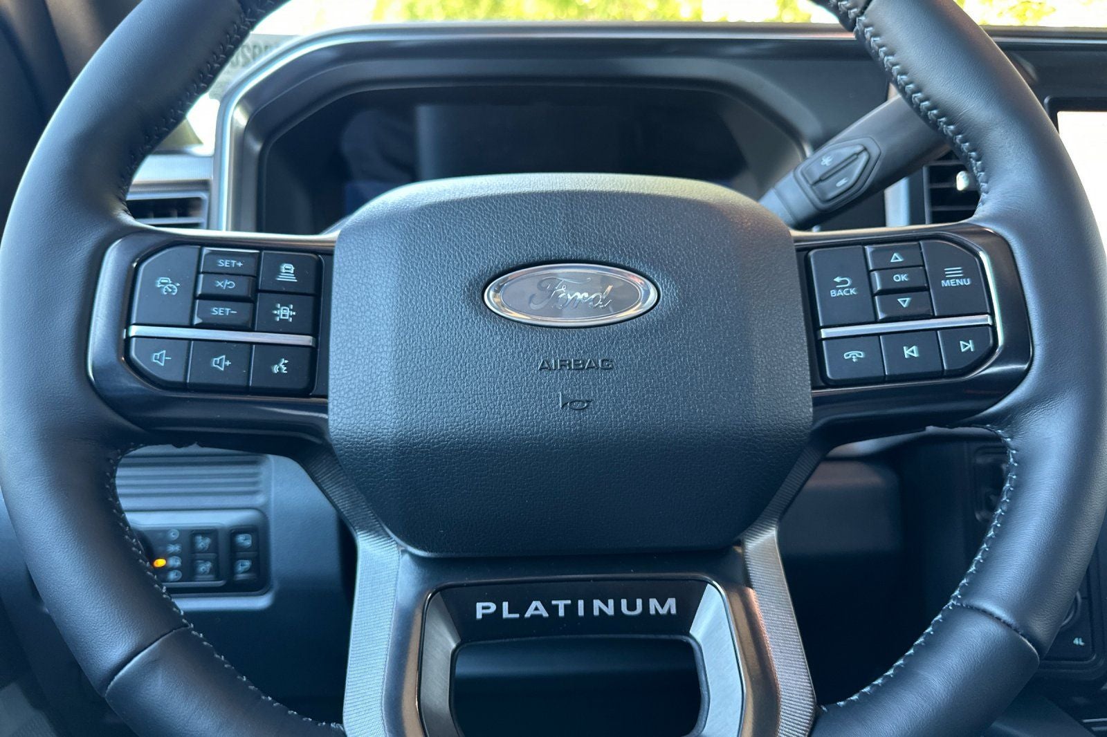 2026 Ford F-350SD Platinum 160 WB