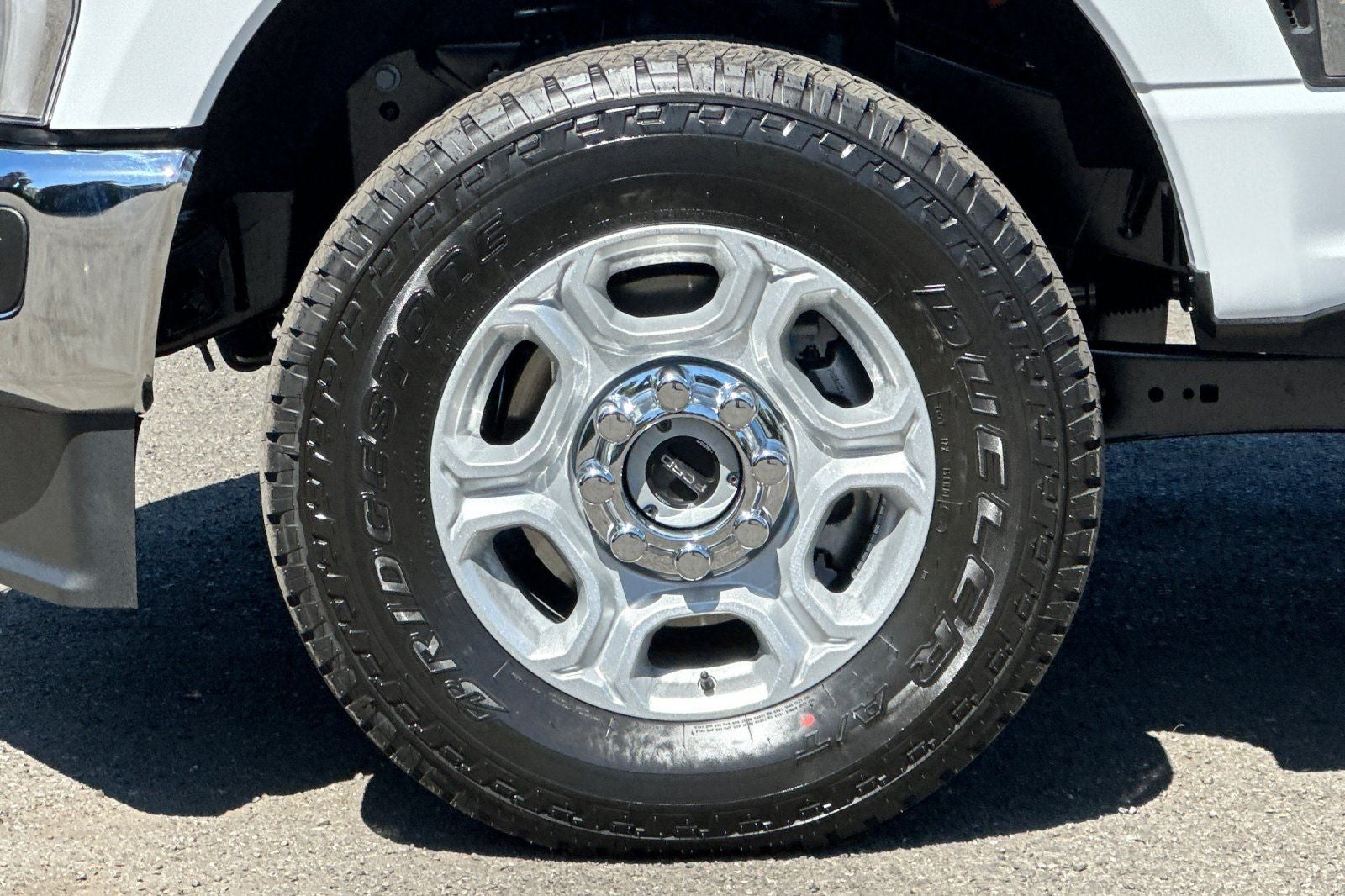 2026 Ford F-350SD XLT 176 WB