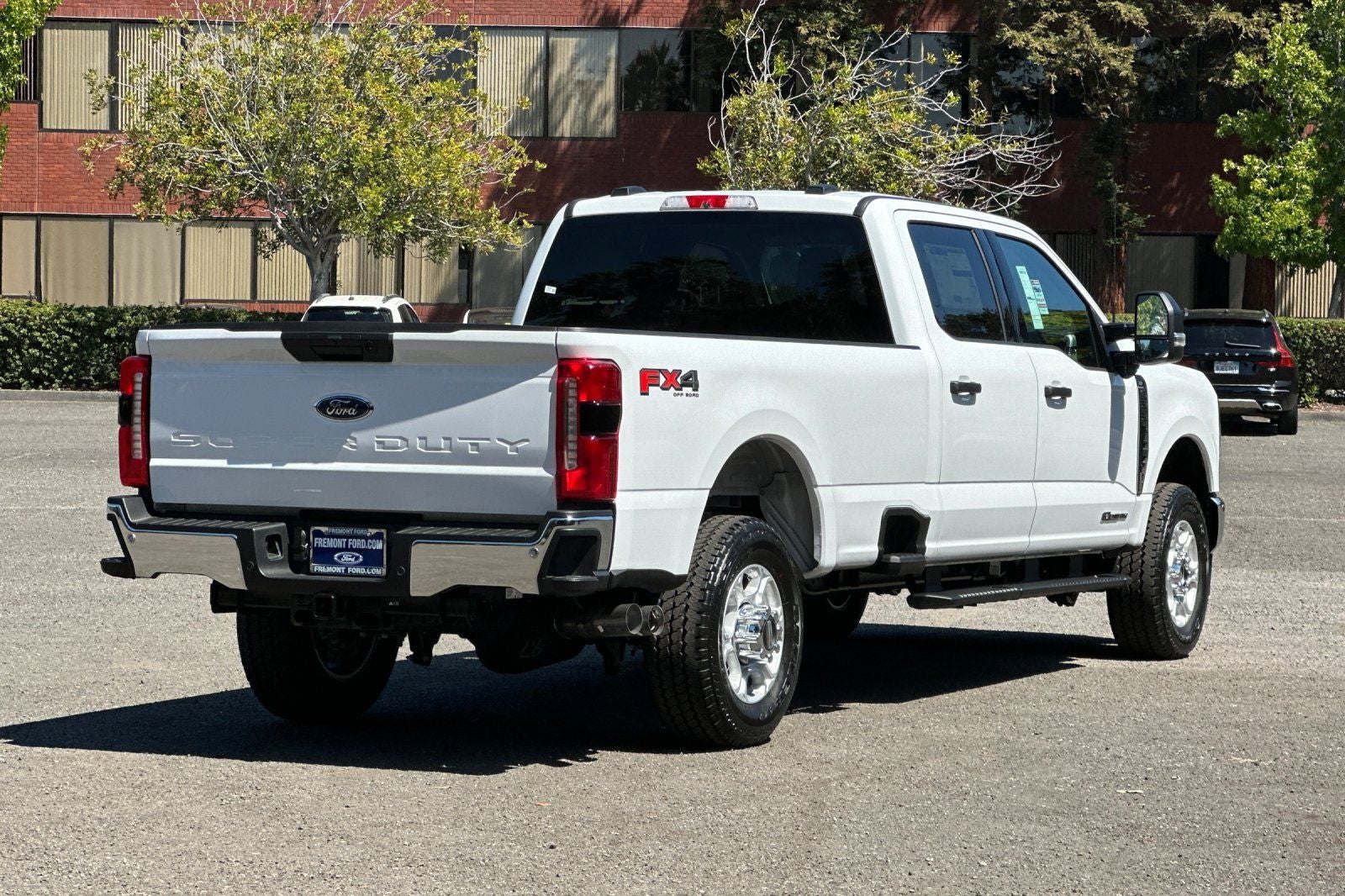 2026 Ford F-350SD XLT 176 WB