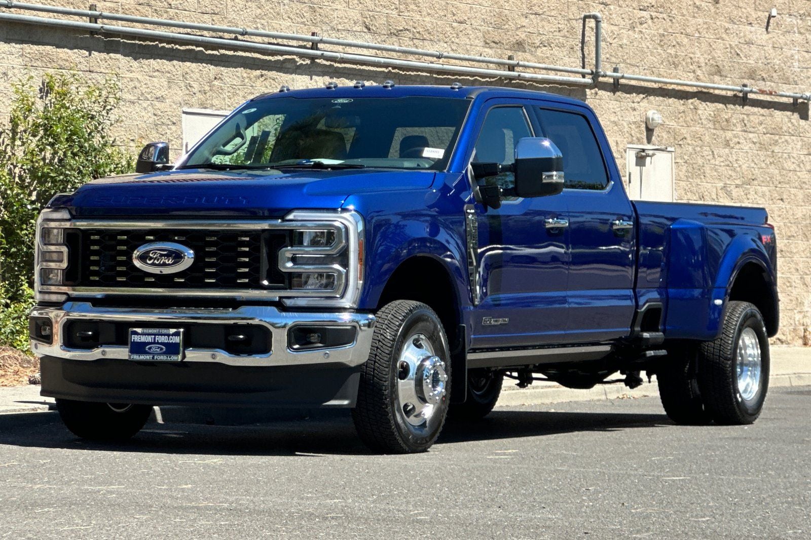 2026 Ford F-350SD Lariat DRW