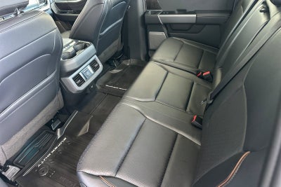 2025 Ford F-350SD Lariat DRW