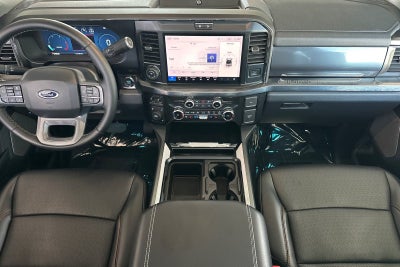2025 Ford F-350SD Lariat DRW