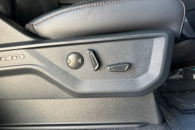 2025 Ford F-350SD Lariat DRW