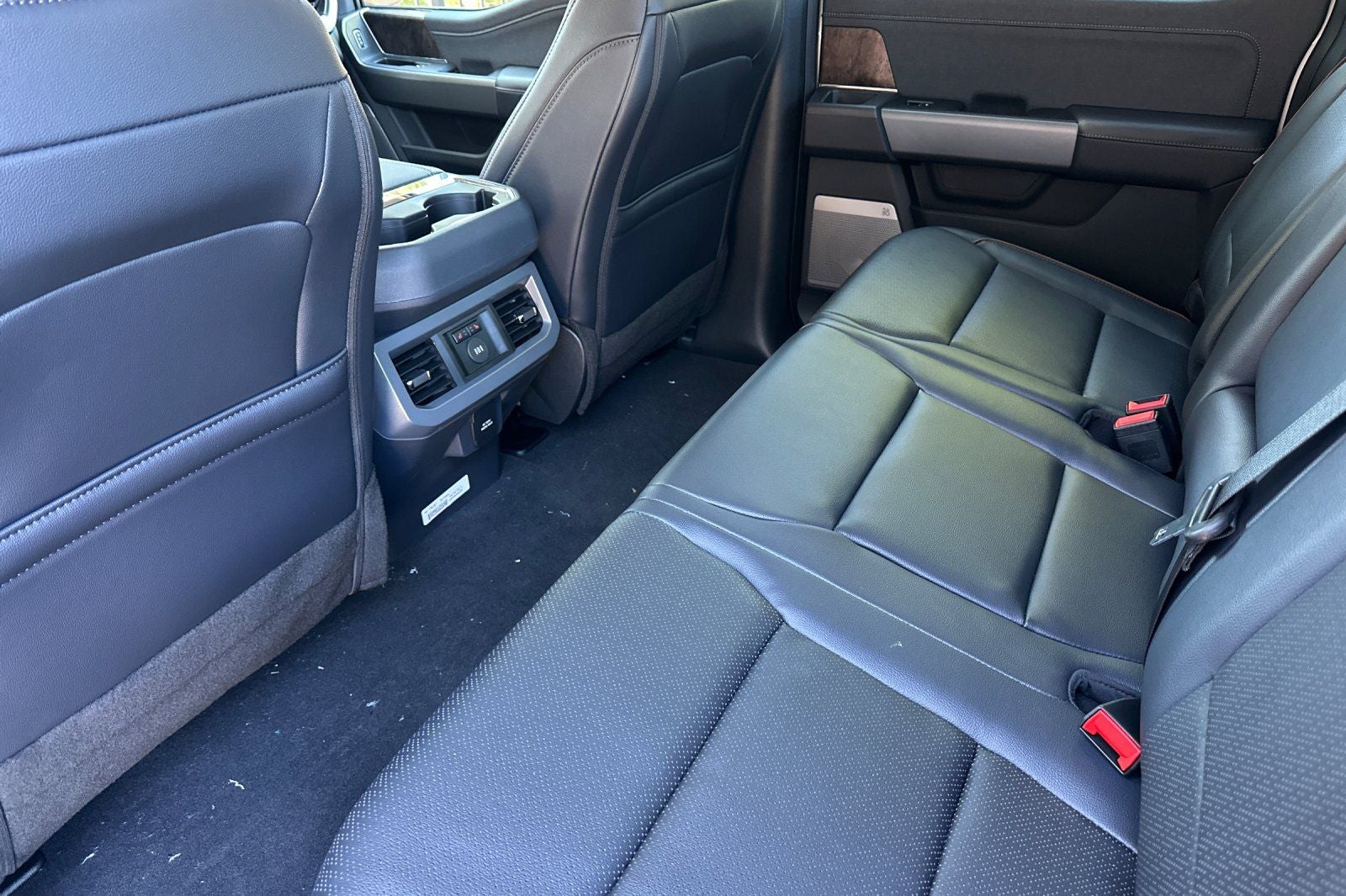 2026 Ford F-450SD Lariat DRW