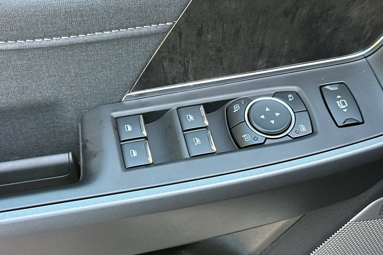 2026 Ford F-450SD Lariat DRW