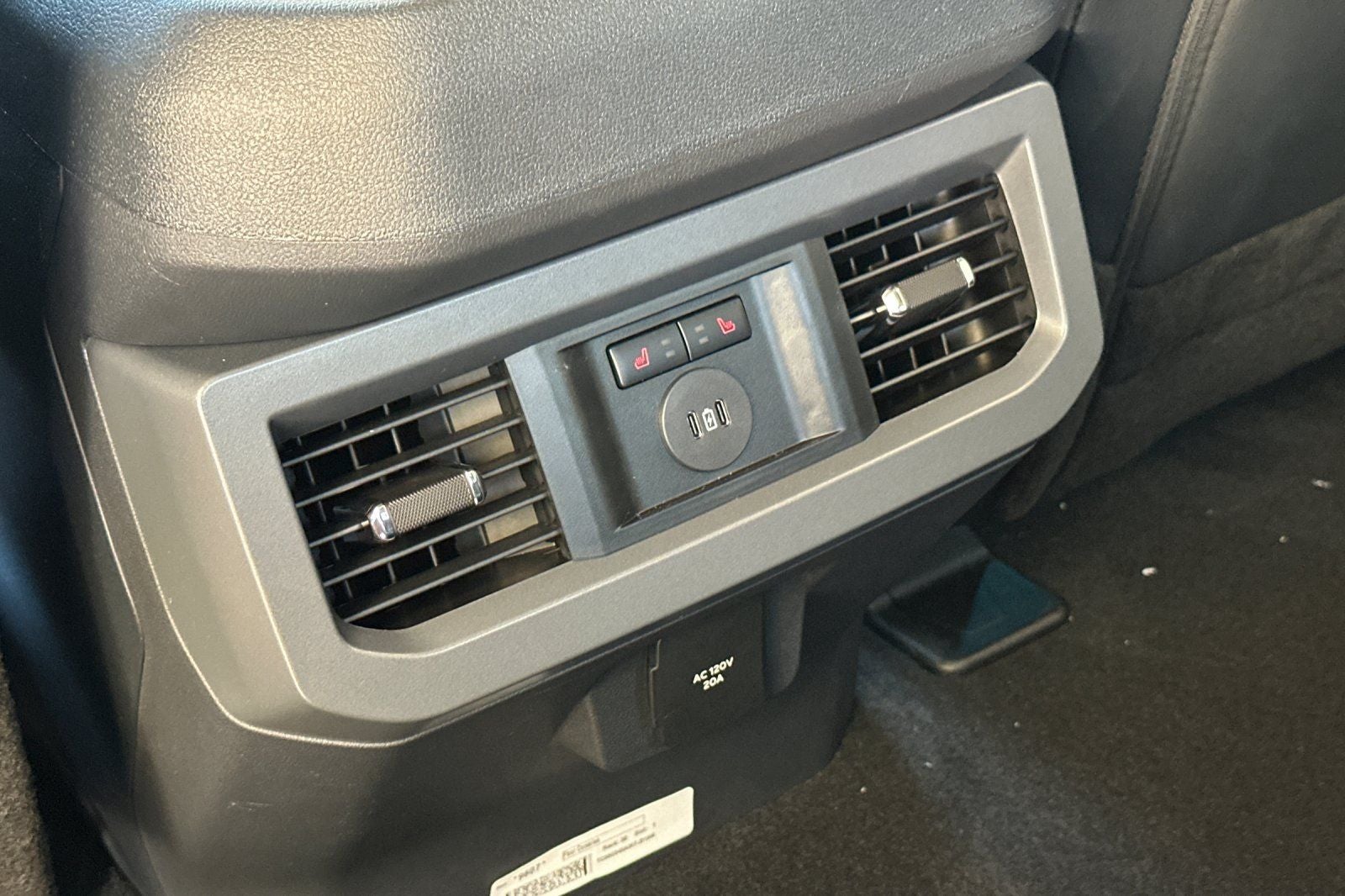 2026 Ford F-450SD Lariat DRW