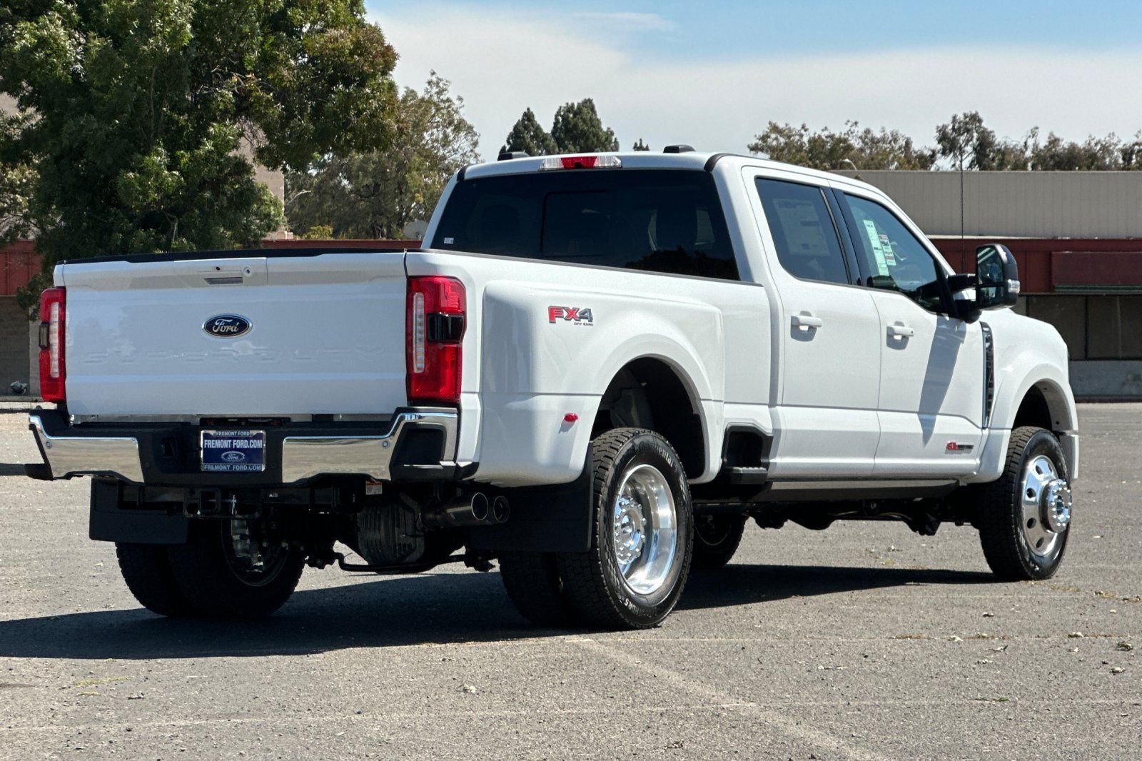 2026 Ford F-450SD Lariat DRW