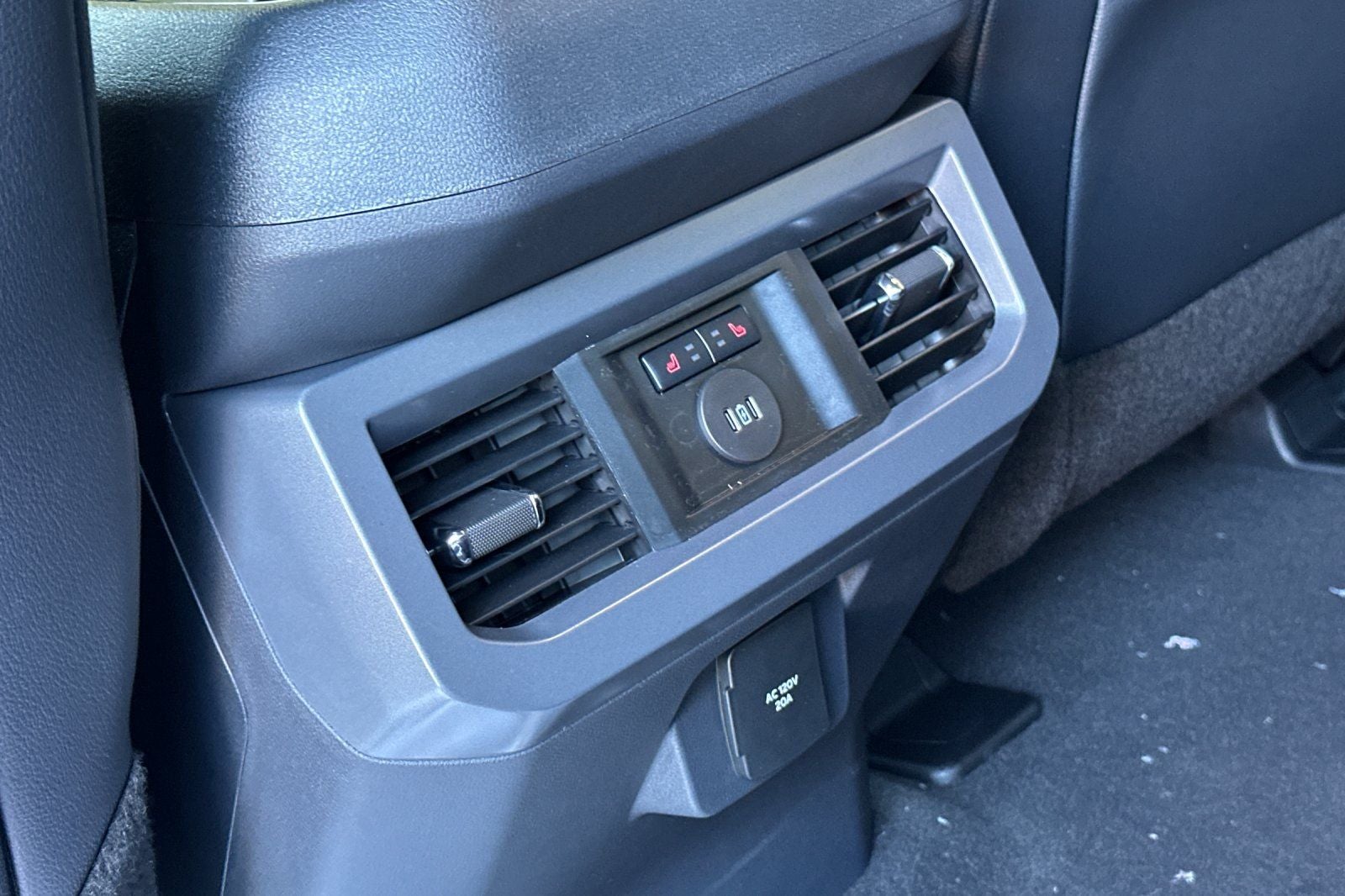 2026 Ford F-450SD Lariat DRW