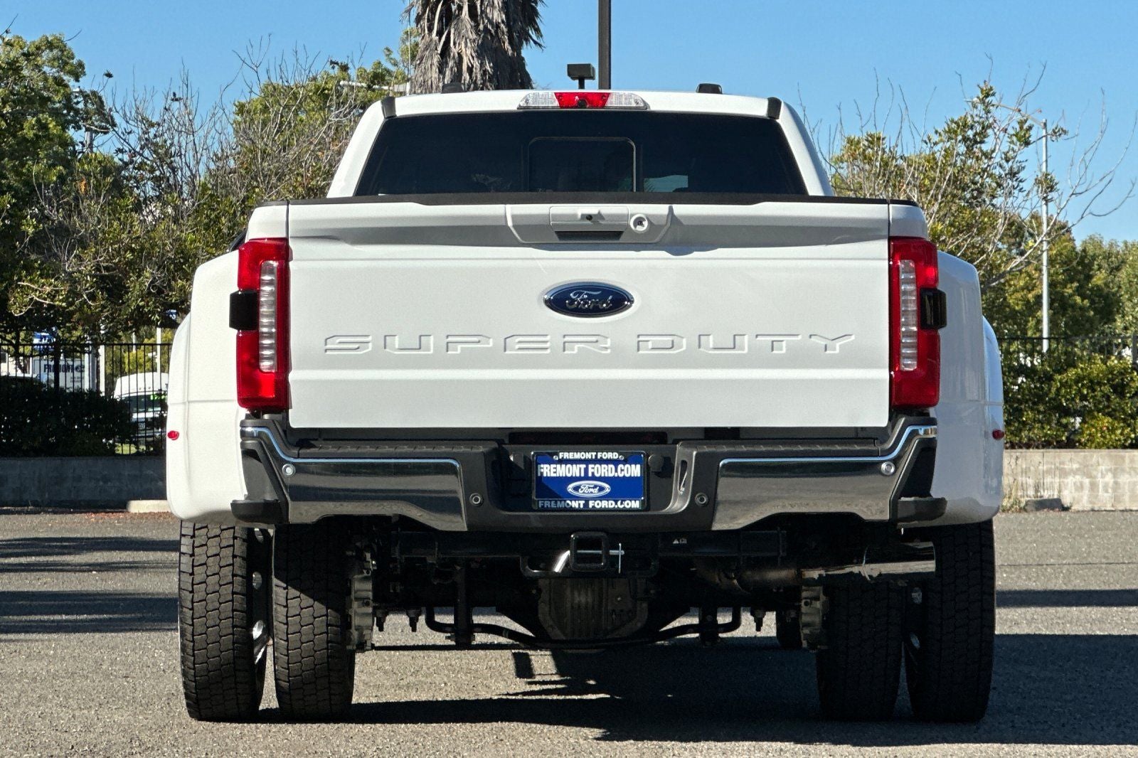 2026 Ford F-450SD Lariat DRW