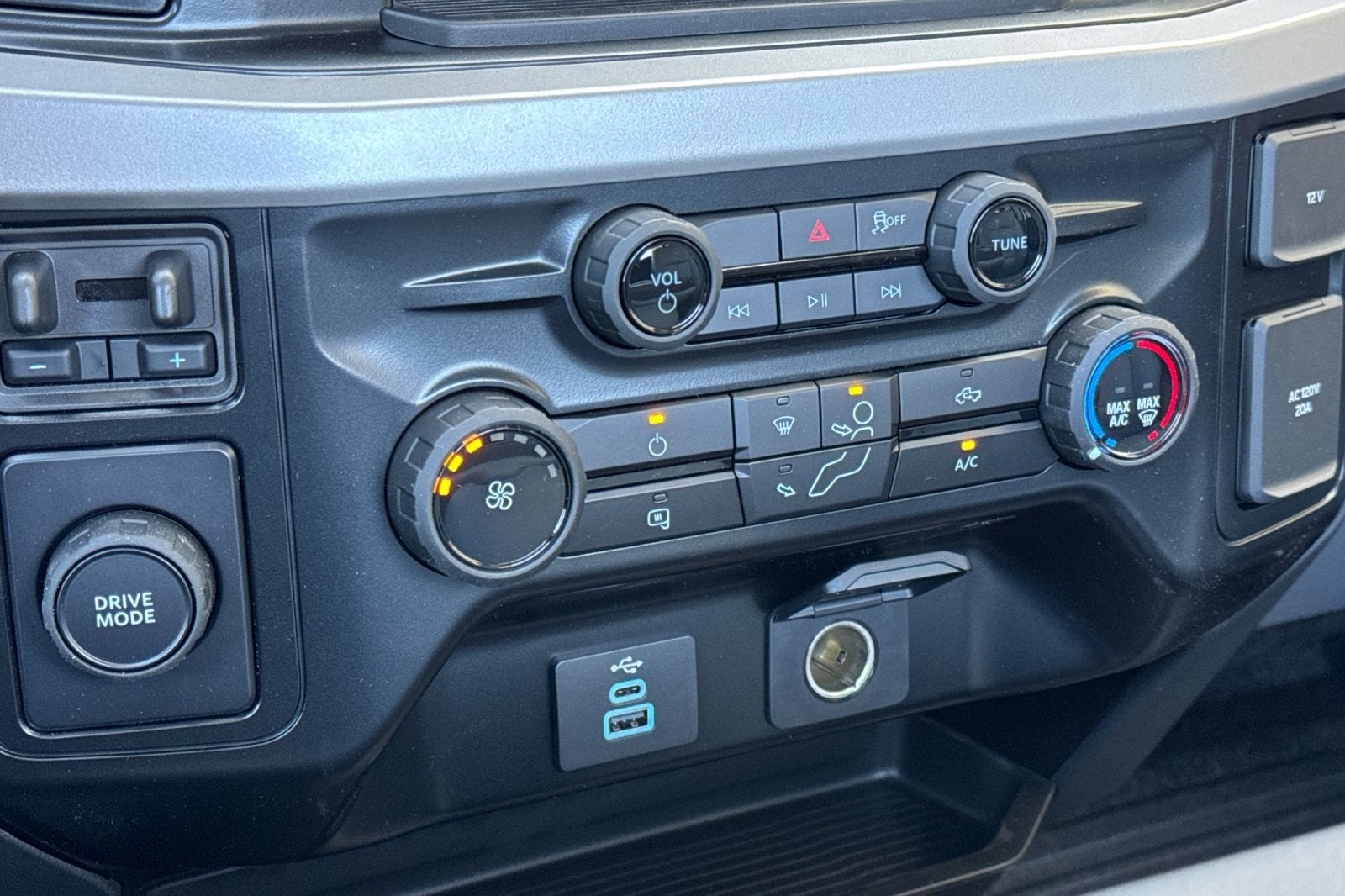 2025 Ford F-250SD XL