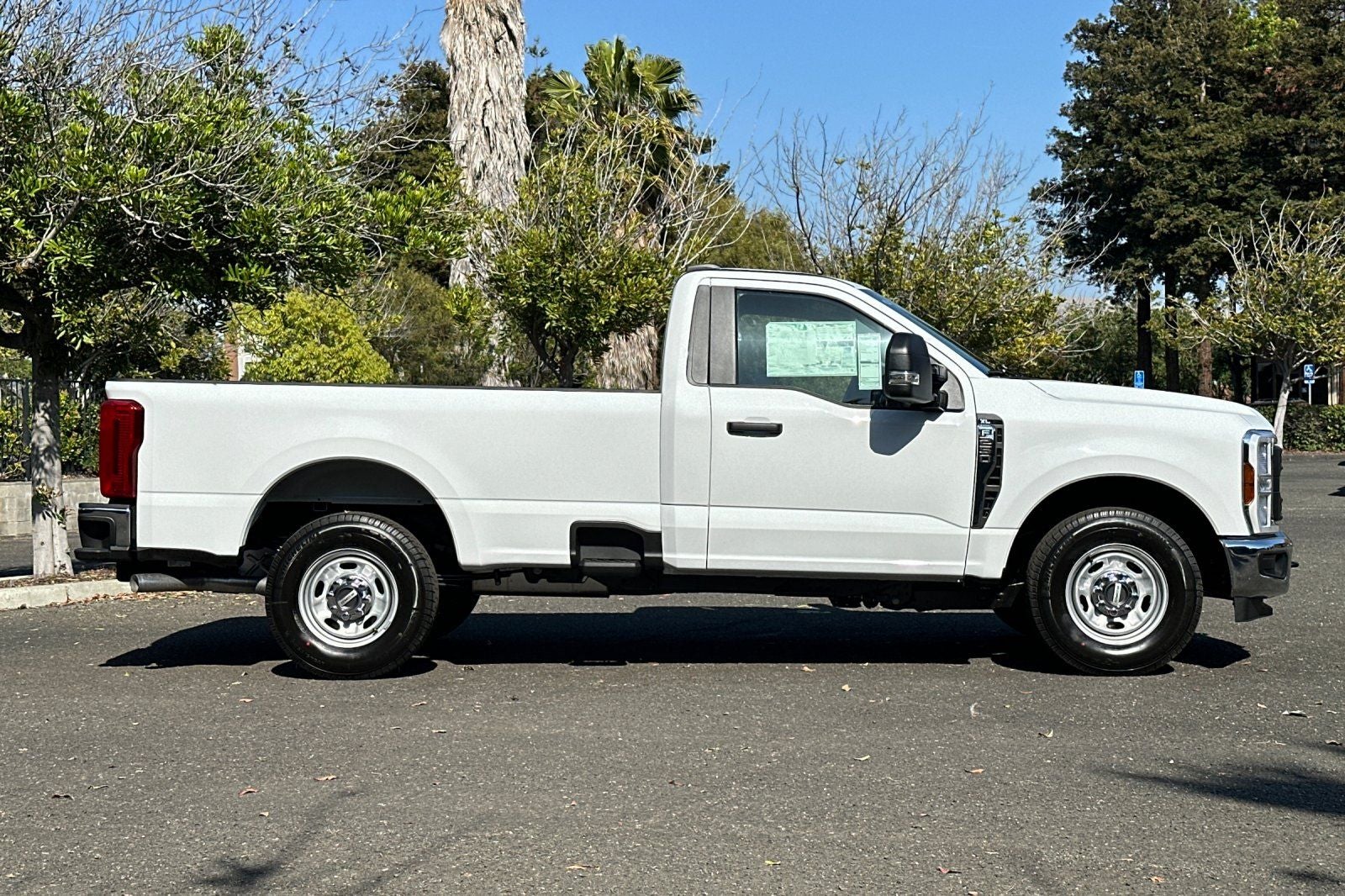 2025 Ford F-250SD XL
