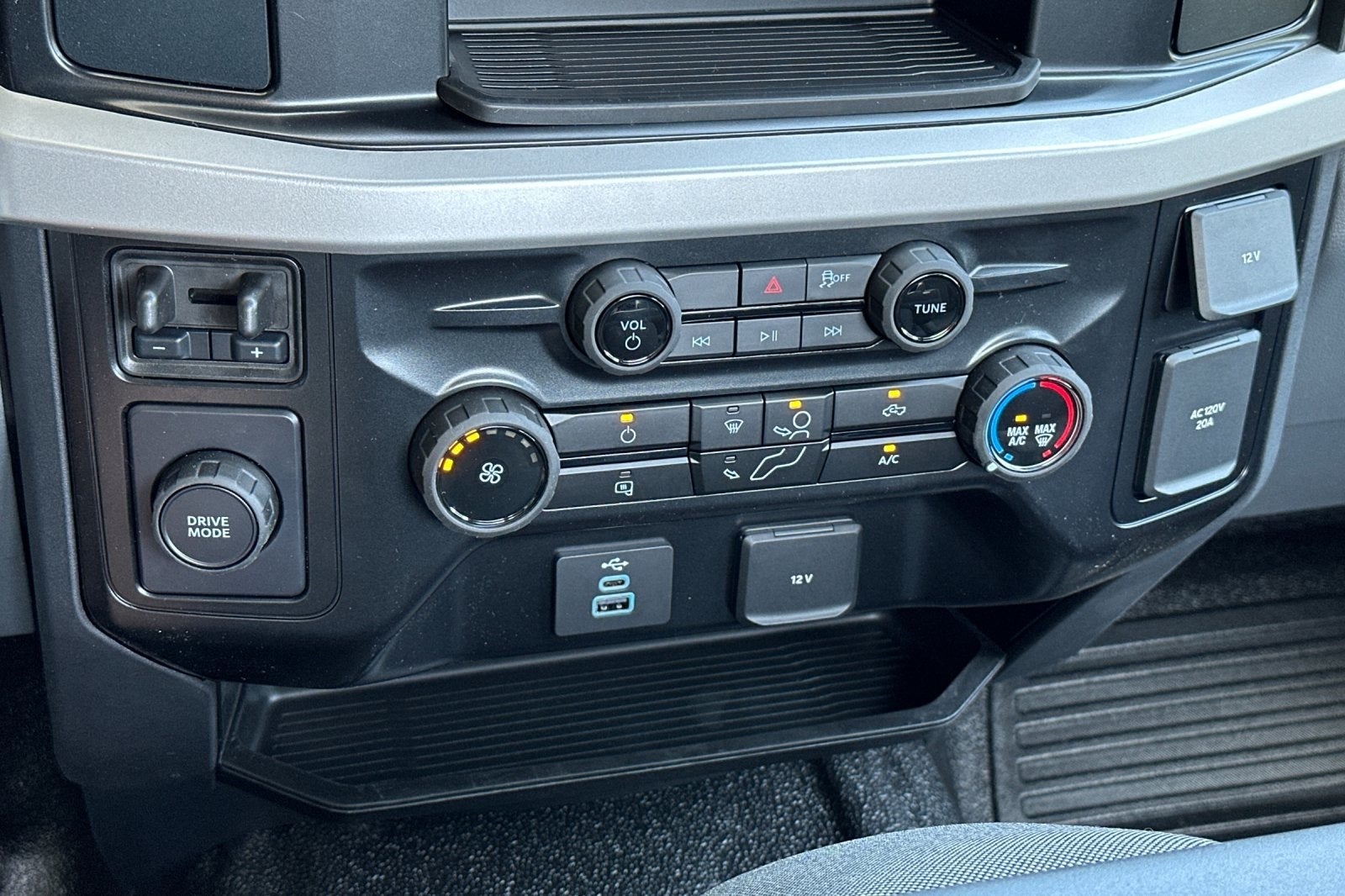 2025 Ford F-250SD XL