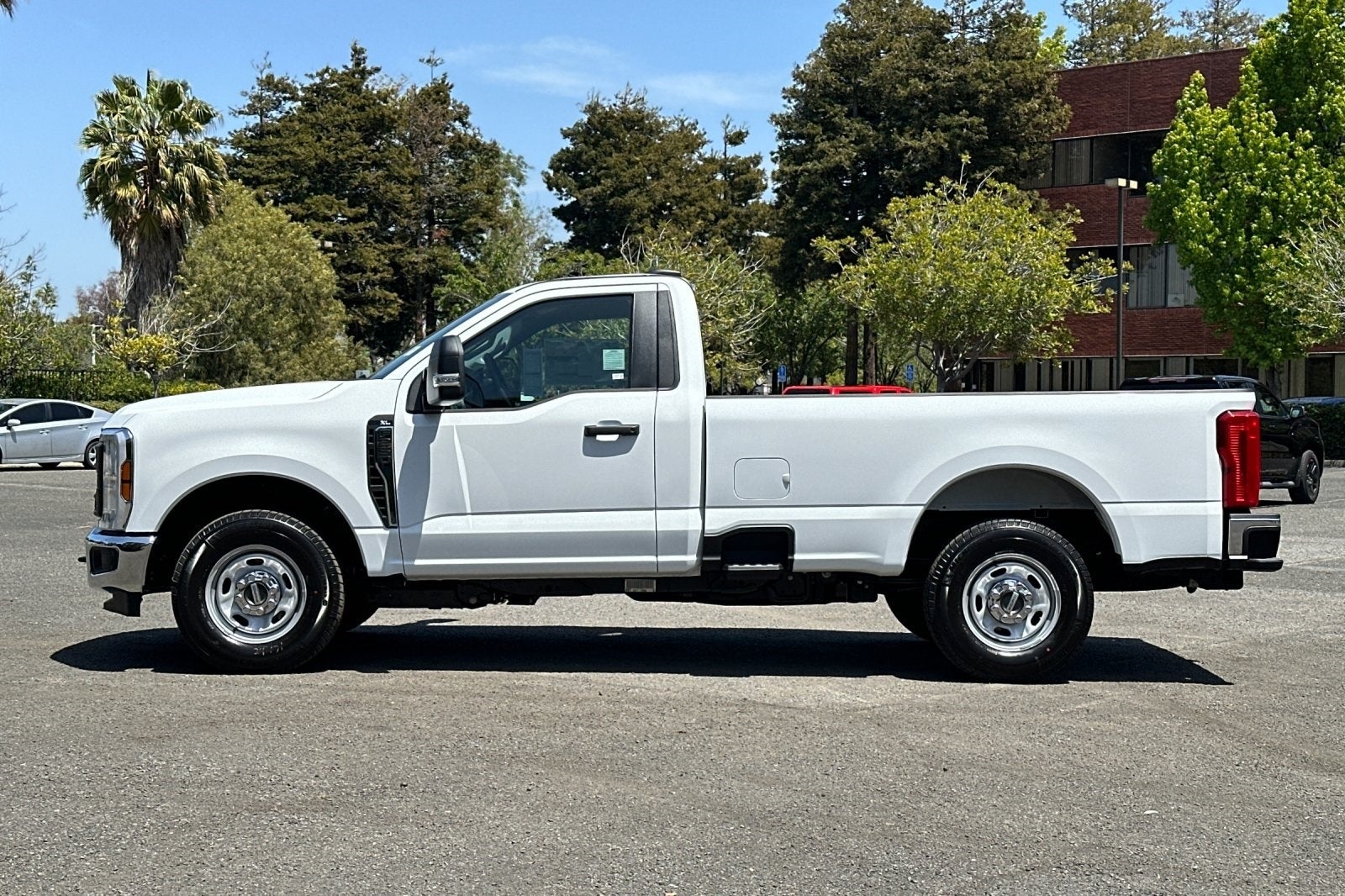 2025 Ford F-250SD XL