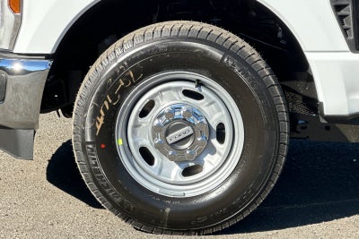 2027 Ford F-250SD XL