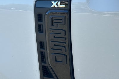 2027 Ford F-250SD XL