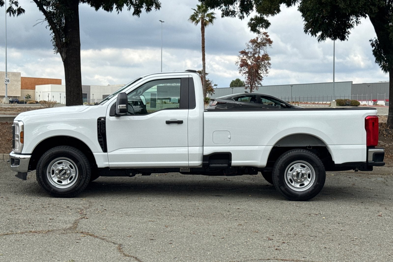 2027 Ford F-250SD F-250® XL