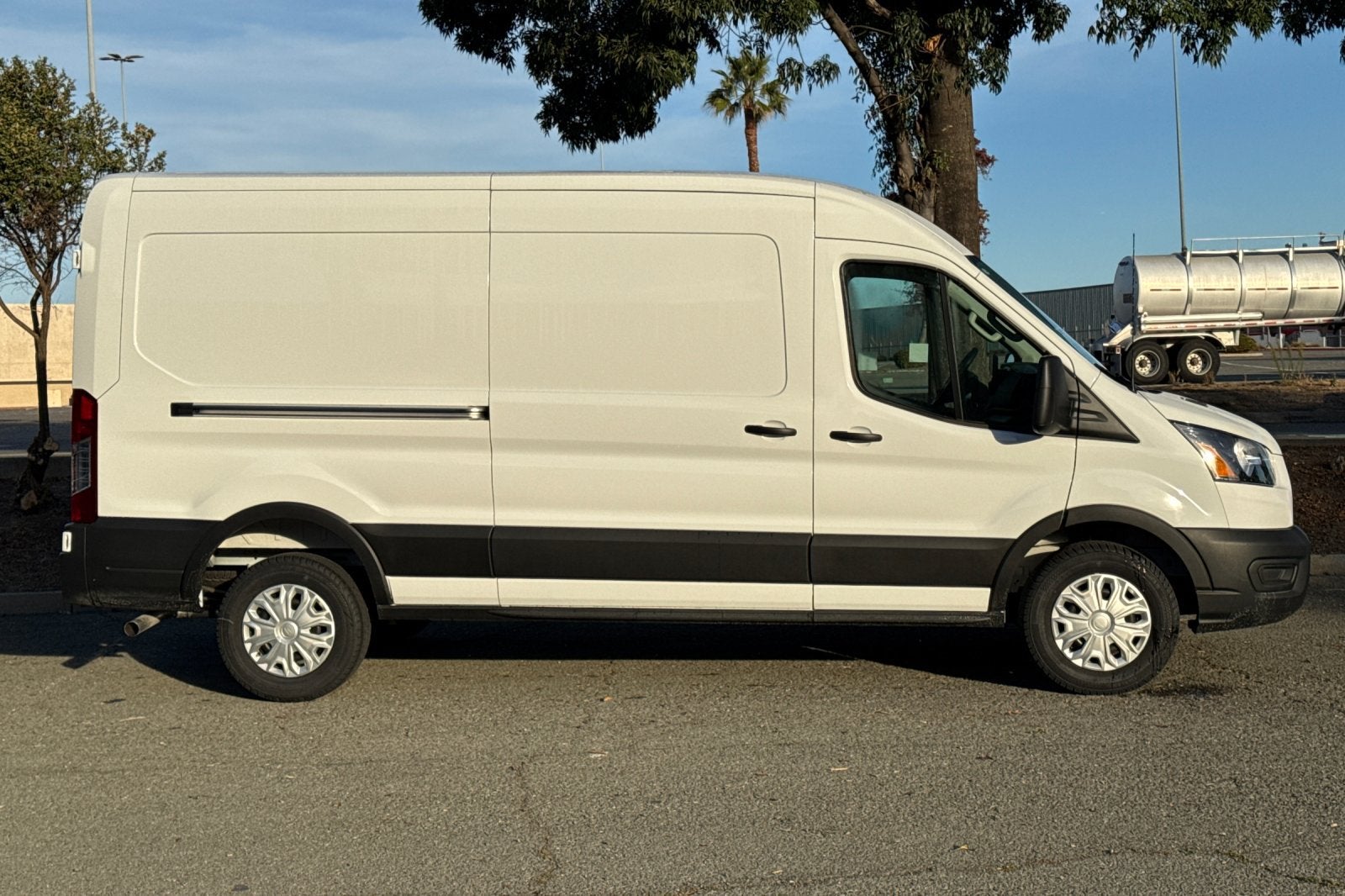 2026 Ford Transit-250 Cargo Van