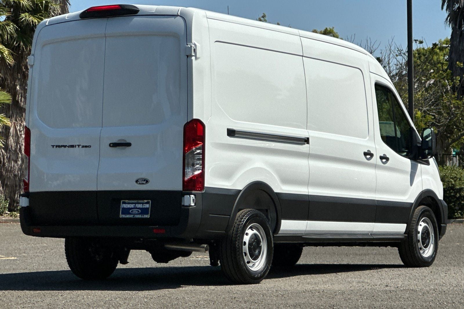 2026 Ford Transit-250 Base