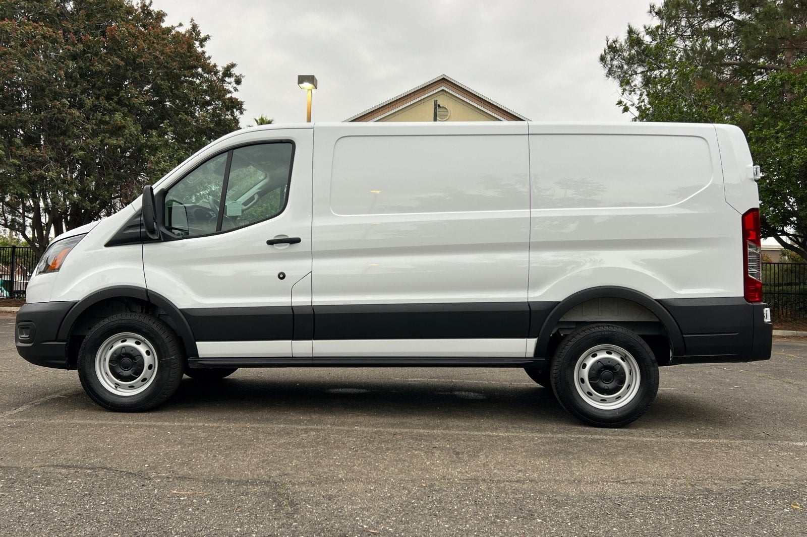 2026 Ford Transit-250 Base