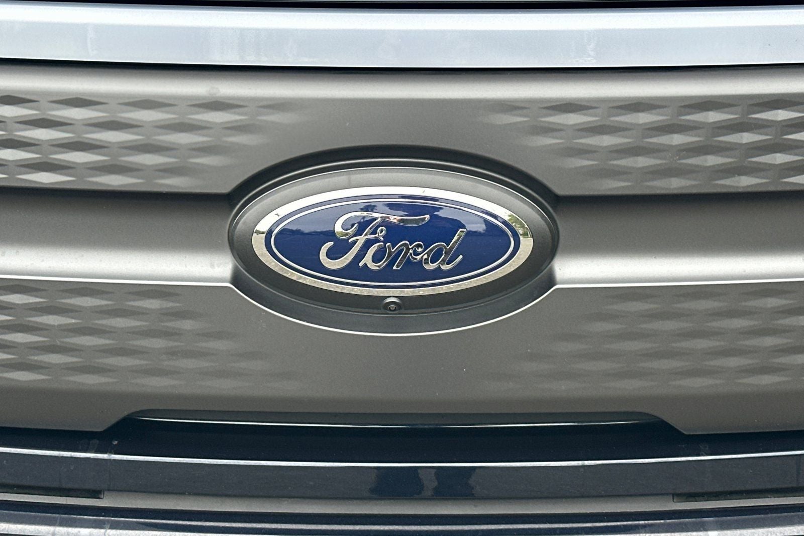 2023 Ford F-150 Lightning XLT