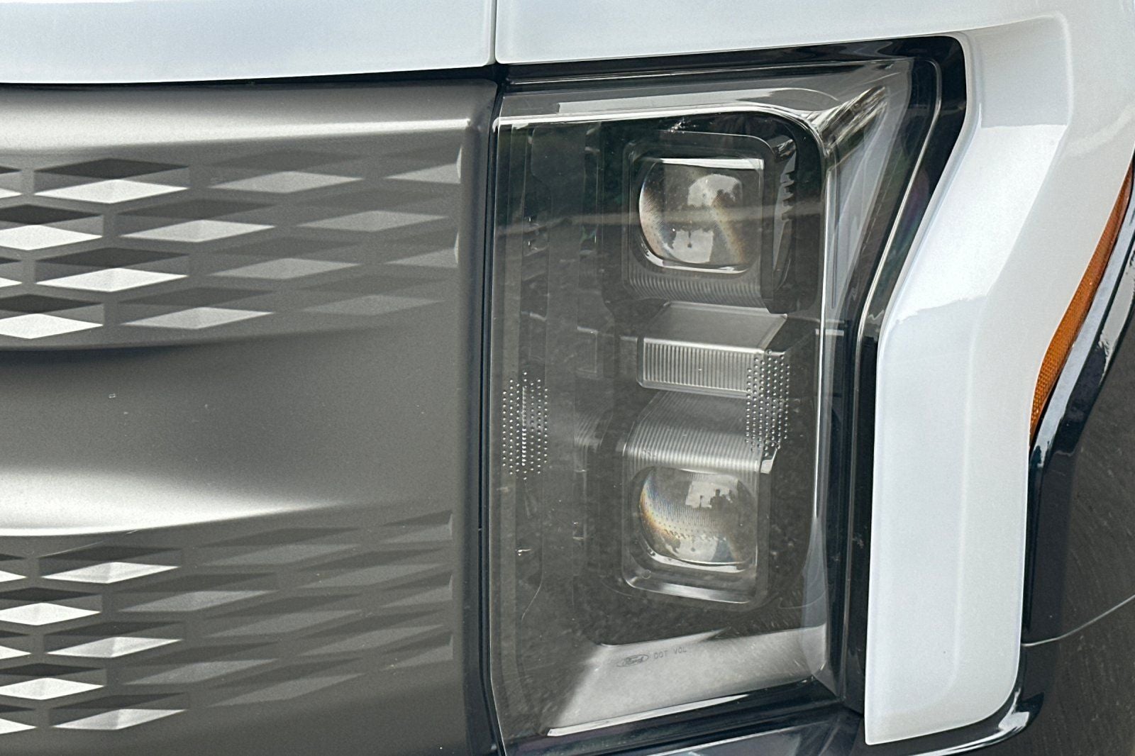 2023 Ford F-150 Lightning XLT