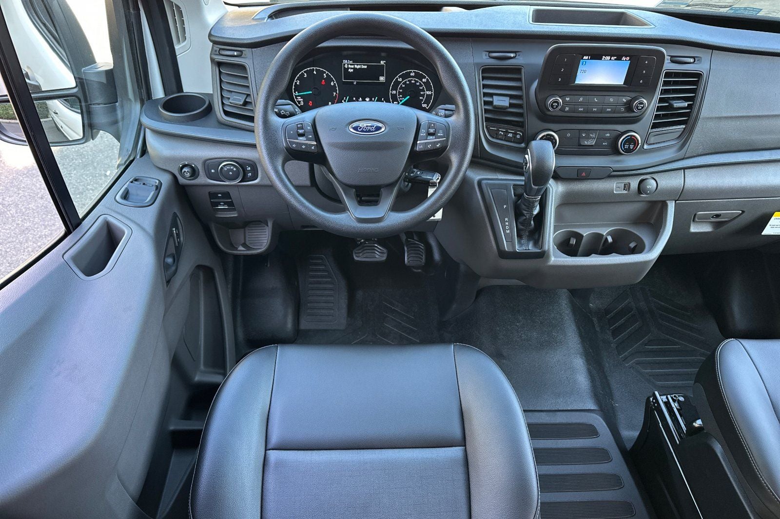 2025 Ford Transit-150 Base