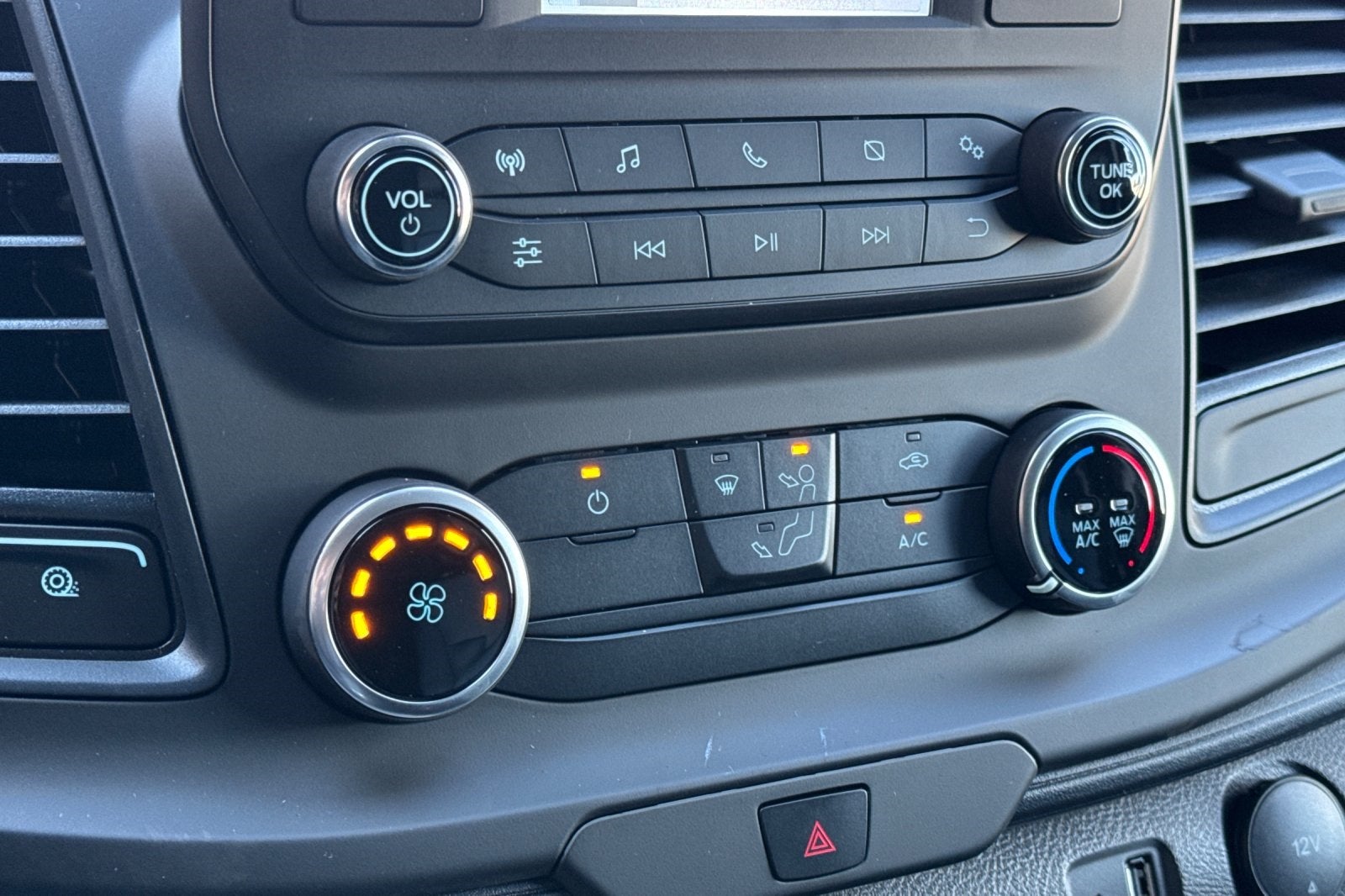 2025 Ford Transit-150 Base