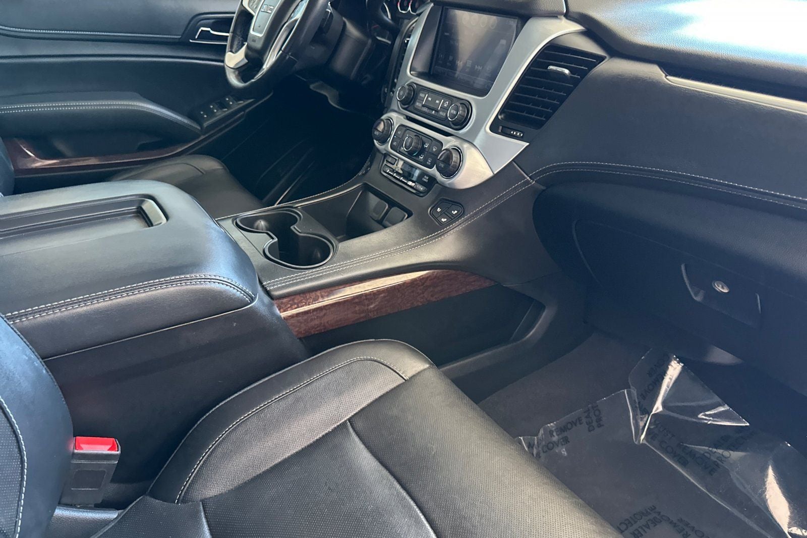 2020 GMC Yukon XL SLT