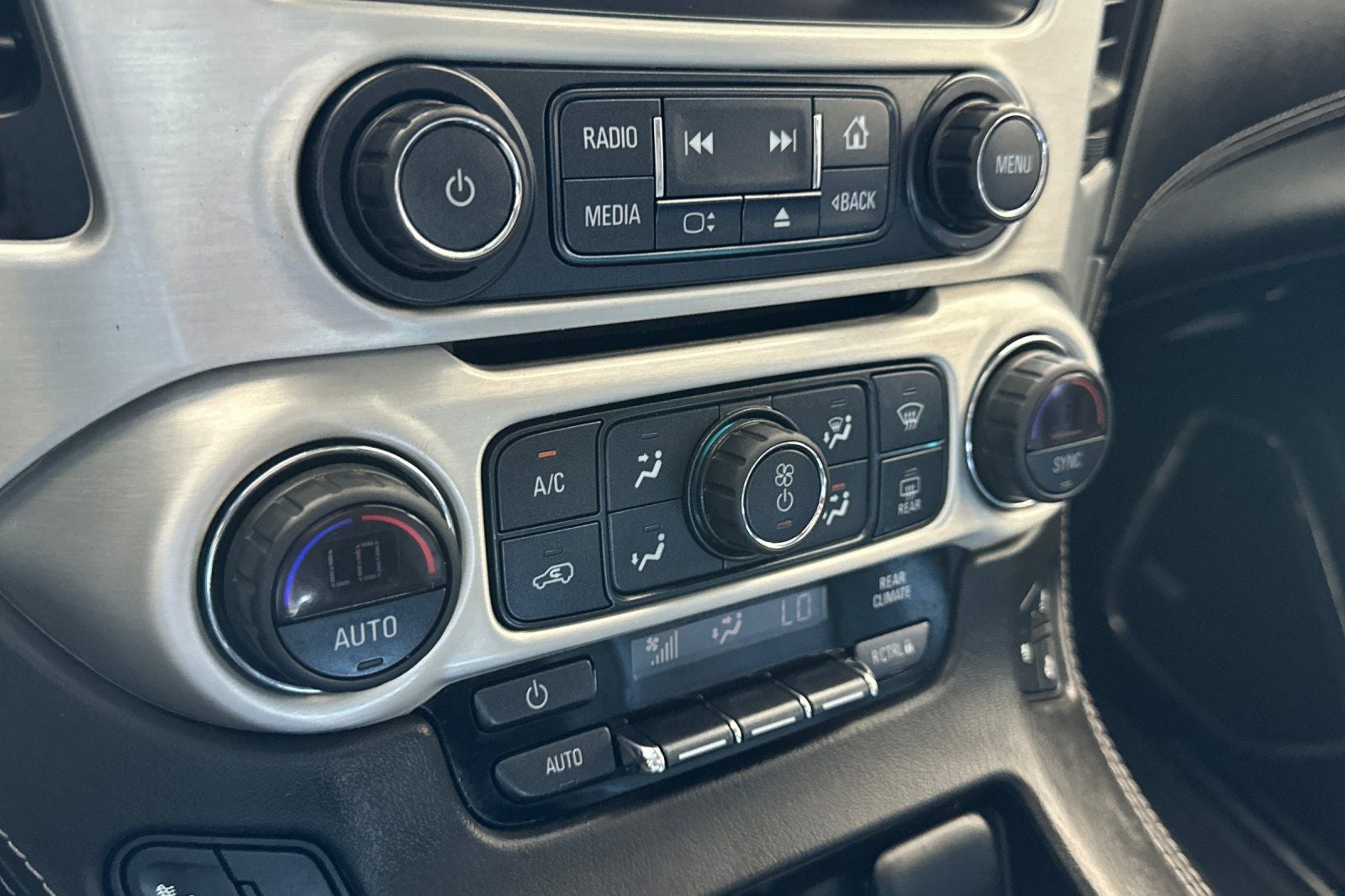 2020 GMC Yukon XL SLT