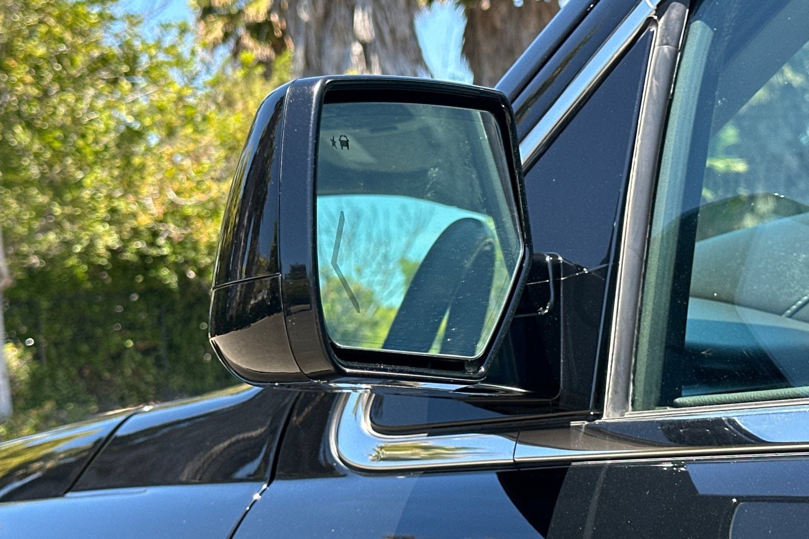 2020 GMC Yukon XL SLT
